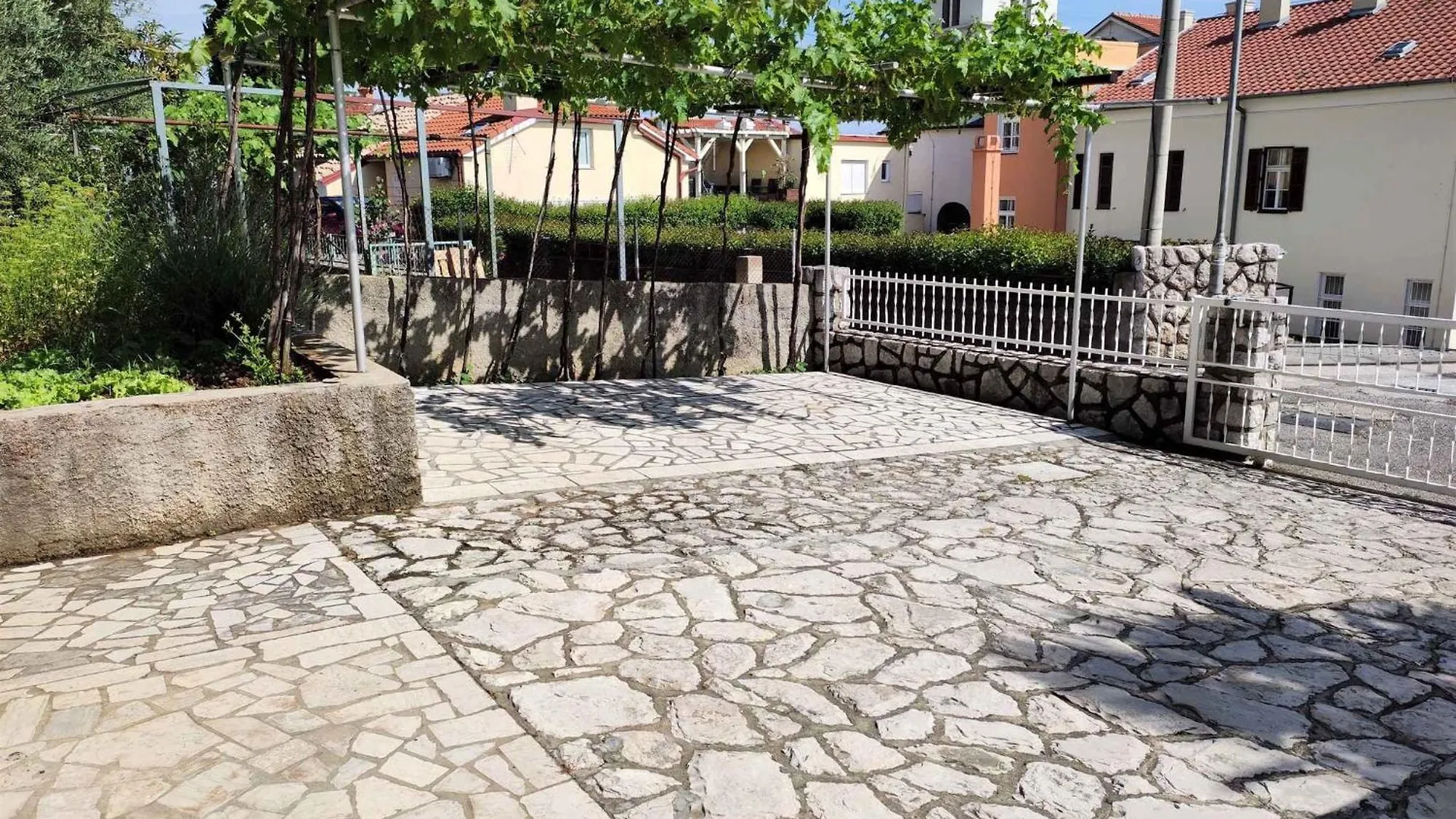 Apartment In Crikvenica 5464